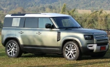 แลนด์โรเวอร์ Land Rover Defender 2.0 Plug-In Hybrid AWD SE ปี 2022