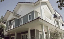 บุราสิริ ปัญญาอินทรา (Burasiri Panyaindra)