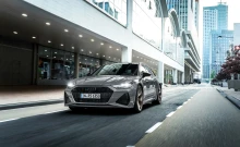 อาวดี้ Audi RS RS 6 Avant Performance ปี 2023
