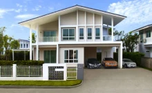 ฮาบิเทีย โมทีฟ ปัญญาอินทรา (Habitia Motif Panyaindra)