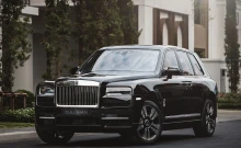 โรลส์-รอยซ์ Rolls-Royce Cullinan SUV ปี 2023