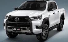 โตโยต้า Toyota Revo Double Cab Prerunner 2.4 Mid AT 60th Anniversary ปี 2022