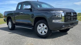 มิตซูบิชิ Mitsubishi Triton Mega Cab Plus 2.4 Ultra ปี 2023