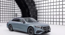 Mercedes-benz E-Class ทุกรุ่นย่อย