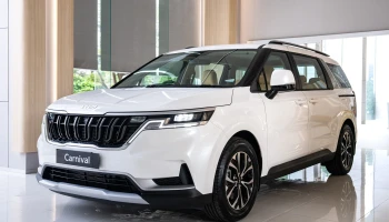 เกีย KIA Carnival LX ปี 2023