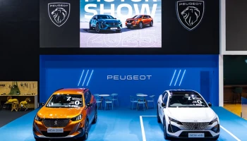 เปอโยต์ ยกทัพยนตรกรรมไฮไลท์ทั้ง 408 จีที สปอร์ต ฟาสต์แบค ครอสโอเวอร์ และเอสยูวี เปอโยต์ เดอ นูโว 2008 อัดแคมเปญร้อนแรง Triple Zero ขับฟรี 90 วัน ในมอเตอร์โชว์ 2025
