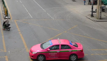 กรมการขนส่งทางบก เตรียมออกกฎกระทรวงฉบับใหม่ สำหรับใช้กับแท็กซี่