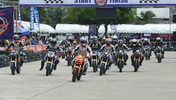 Yamaha Cup Race 2017 เฟ้นหานักแข่งหน้าใหม่ สุดมัน! กับรถแข่งสุดเท่แต่ละรุ่น