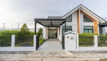 นครริเวอร์ไซด์ (Nakhon Riverside)