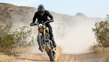 ไทรอัมพ์ มอเตอร์ไซเคิลส์ ส่ง สแครมเบลอร์ 1200 เอ็กซ์อี ลุยแข่งโหด Mexican 1000