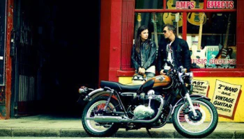 Kawasaki W800 ปี 2017 รุ่นอำลามาแล้ว