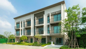 ฟลอรา ราชพฤกษ์-สวนผัก (FLORA Ratchaphruek-Suan Phak)