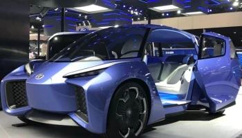 Toyota เดินหน้าพัฒนารถยนต์ไฟฟ้าให้ชาร์จเร็วเพียง 10 นาที ด้วย solid-state battery ภายในปี 2021