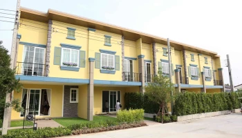 โกลเด้น ทาวน์ รัตนาธิเบศร์-สถานีรถไฟฟ้าไทรม้า (Golden Town Rattanathibet - Saima Station)