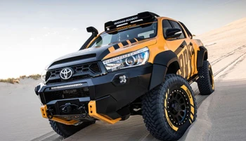 Toyota Hilux Tonka Concept เมื่อรถตักดินของเล่นเด็ก กลายเป็นรถจริงสำหรับผู้ใหญ่