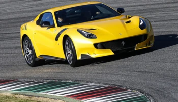 Ferrari ฉลองครบ 70 ปี ยกทัพซูเปอร์คาร์ 350 คันสุดพิเศษ