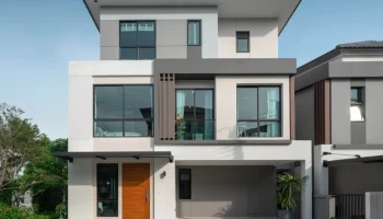 นินญา กัลปพฤกษ์ (Ninya Kallapaphruek)