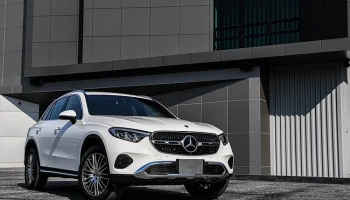 เมอร์เซเดส-เบนซ์ Mercedes-benz GLC-Class GLC 220 d 4 MATIC Avantgarde ปี 2023