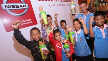 Nissan เติมรอยยิ้มและส่งเสริมจินตนาการให้น้อง พาดูหนัง "ผจญภัยเพื่อนรักไดโนเสาร์"