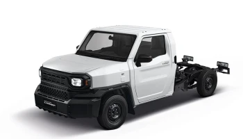 โตโยต้า Toyota Hiliux Champ 2.4 Diesel MT C&C LWB ปี 2023