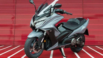 Kymco AK 550 บิ๊กสกู๊ตเตอร์สัญชาติไต้หวัน สวยแค่ไหนถามใจดู