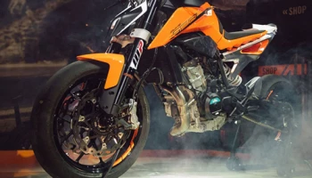 2017 KTM 790 Duke Prototype ตัวแรงใหม่ มาแทน Duke 690