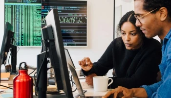 โซลูชัน DEX ที่ขับเคลื่อนด้วยข้อมูลของวีเอ็มแวร์ช่วยประหยัดต้นทุน และเพิ่มศักยภาพให้กับทีมไอที