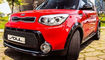 KIA ร่วมแสดงความยินดีกับรางวัล BIG Best Car of The Year 2015-2016
