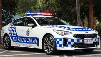 Kia Stinger Australian Police Version 365 แรงม้าไว้ล่าทรชน