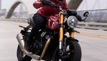 ไทรอัมพ์ Triumph Speed 400 ปี 2023