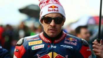 อดีตแชมป์โลก MotoGP "นิคกี้ เฮย์เดน" เสียชีวิตแล้วในวัย 35 ปี จากอุบัติเหตุขณะขี่จักรยาน