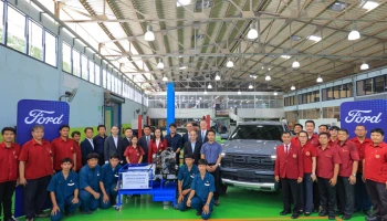 ฟอร์ดมอบทุนการศึกษาพร้อมเครื่องยนต์ แก่วิทยาลัยเทคนิคสัตหีบในโครงการ "เปลี่ยนความรู้ สู่อาชีพ" ปีที่ 7