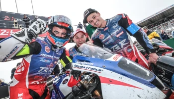 Honda ฉลองชัยหลังทีม F.C.C. TSR Honda France บิด CBR1000RR-R ชนะศึกทรหด 24 ชั่วโมง ที่ฝรั่งเศส