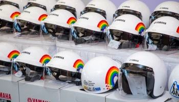 ยามาฮ่าเดินหน้ามอบหมวกนิรภัย 500 ใบ ให้แก่คณะกรรมการบูรณาการกู้ชีพฉุกเฉิน และความปลอดภัยทางถนน (วุฒิสภา)