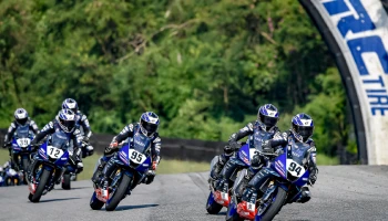 YAMAHA R3 bLU cRU THAILAND CUP 2023 เปิดฉากดวลความเร็วสนาม 1 ที่พีระฯ โดยดาวรุ่ง AMA บิดคว้าชัยไปครอง