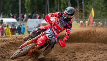 รูเบน เฟอร์นานเดซ ต่อสู้เกมยากสุดมันส์ บิด Honda CRF450R คว้าโฮลช็อตพร้อมโพเดียม MXGP 2023 ที่ลัตเวีย