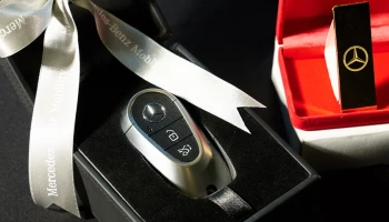 เมอร์เซเดส-เบนซ์ มอบรางวัลมูลค่าร่วม 4 ล้านบาท ให้กับลูกค้าผู้โชคดีจากแคมเปญ Lucky Draw ในช่วงมอเตอร์โชว์ที่ผ่านมา