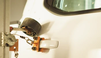 ฟอร์ดทำการทดสอบเปิด-ปิดประตูเรนเจอร์มากกว่า 1 แสนครั้ง เพื่อตอกย้ำนิยาม "เกิดมาแกร่ง"