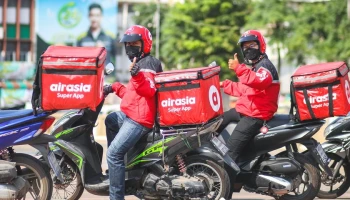 airasia food ชวน “เพื่อนใหม่” สั่งเมนูอร่อยโดนใจ เริ่มต้น 1 บาท! พร้อมโปรเด็ด ‘บินตรงส่งความอร่อย’ ให้ลูกค้าสั่งอาหารมื้อพิเศษบินตรงส่งจากร้านดังในภูเก็ตพร้อมโปรเด็ดส่วนลดจัดเต็ม! คลิกสั่งเลยที่ airasia Super App