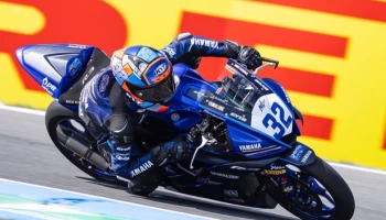 ไอเดีย-กฤตภัทร ผงาดท็อปไฟว์ศึกดาวรุ่งชิงแชมป์ยุโรป รายการ YAMAHA R3 bLU cRU European Cup สนามแรก