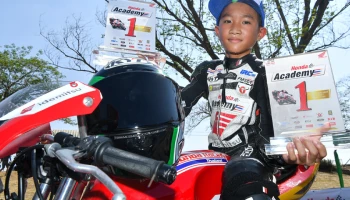 มะมาย-ปองคุณ เอี่ยมน้อย เหมาชัย 2 เรซ ใน Honda Academy สนาม 2 ที่สนาม ไทยแลนด์ เซอร์กิต