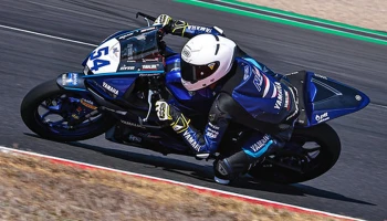 เด็กไทยเฉิดฉายหลัง เติ้ล-วรพรต คว้าท็อป 7 ในศึกดาวรุ่งชิงแชมป์ยุโรป Yamaha R3 bLU cRU European Cup ที่ฝรั่งเศส