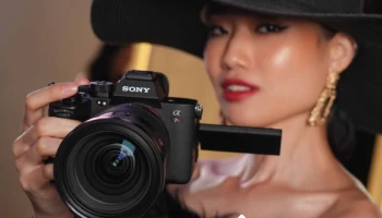 Sony ประเทศไทย เปิดตัวกล้องฟูลเฟรมรุ่นท็อป Alpha 7R V จัดเต็มเทคโนโลยี AI สุดอัจฉริยะ ราคา 159,990 บาท จอง 2 - 15 พ.ย. 65 ฟรี! Xperia 1 IV มูลค่า 48,990 บาท!!!