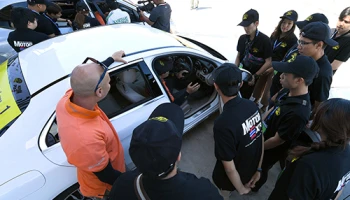 "ขับเป็น... ขับปลอดภัย กับสื่อสากล" จัดอบรมนักศึกษา ม.เกษตร พร้อมเปิดรับผู้สนใจ