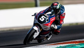 ก๊องส์-ธัชกร ฝืนเจ็บบิดส่งท้าย จูเนียร์จีพี ที่ บาเลนเซีย รั้งท็อป 11 อันดับดาวรุ่งชิงแชมป์โลก