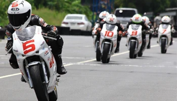 "มิกซ์" ฟอร์มฮอตนำม้วนเดียวจบใน A.P. Honda Academy 2019 Round 5