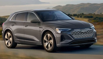 อาวดี้ Audi Q8 e-tron 55 quattro Black Edition ปี 2023