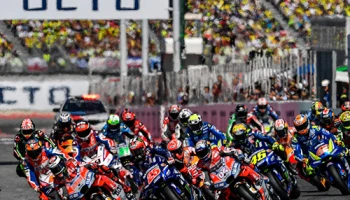 Ducati ฉลองหลัง Dovi คว้าแชมป์ที่ SanMarino ส่วน Lorenzo พลาดล้มอดแต้มสะสม ในสนามที่ 13