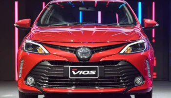 Toyota คาดตลาดรถรวมในประเทศปี 60 อยู่ที่ 800,000 คัน ตั้งเป้าหมายการขายของโตโยต้า 265,000 คัน