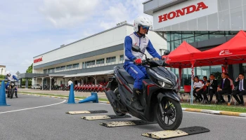 Honda จับมือ สวทอ. เสริมสร้างทักษะขับขี่ปลอดภัยให้กับนักเรียนอาชีวศึกษาเอกชน ในโครงการ Zero Accident Society in Private Colleges